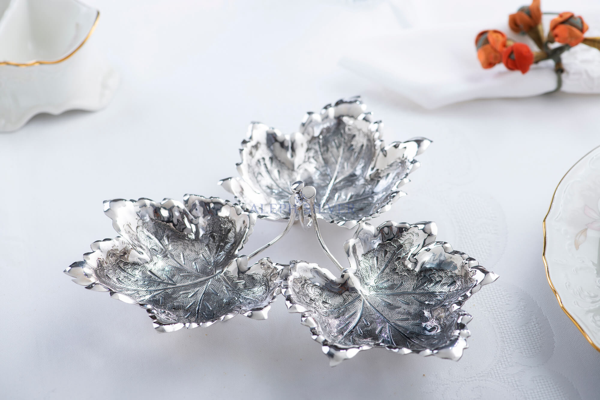 925 Sterling Silver Three Leaves Shaped Bowl