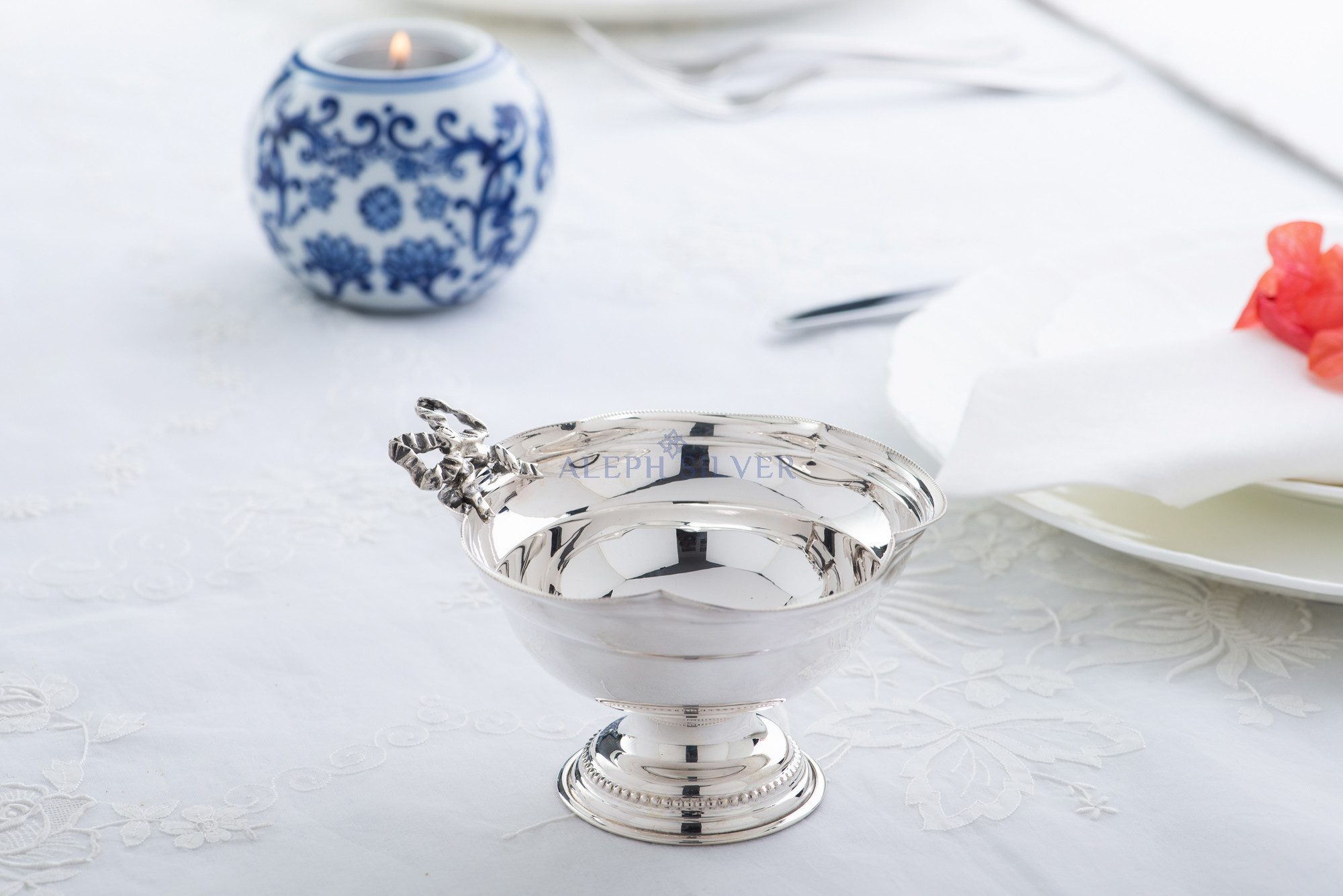 925 Sterling Silver Small Serving Bowl With Ribbon-Shaped Decorative Piece