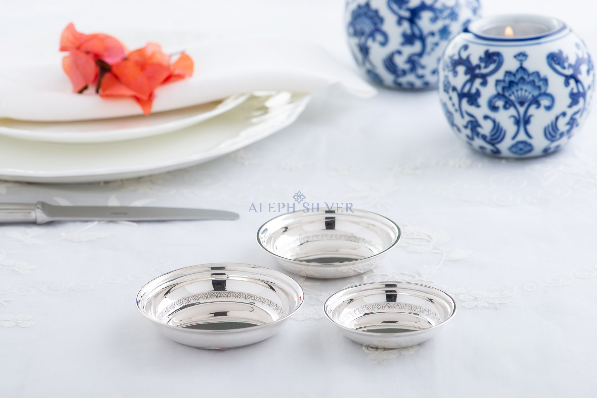 925 Sterling Silver Elegantly Design Small  Bowls with Flower Pattern