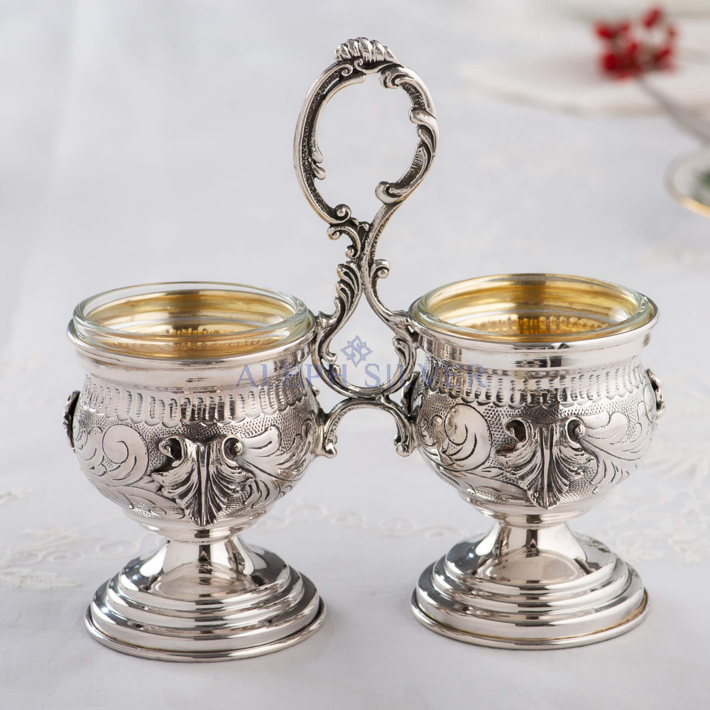 925 Sterling Silver Elegant Handmade Table Salt & Pepper