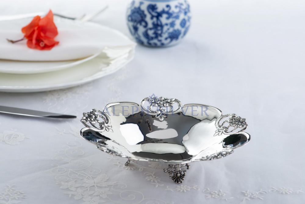 925 Sterling Silver Elegant  Handmade Serving Bowl