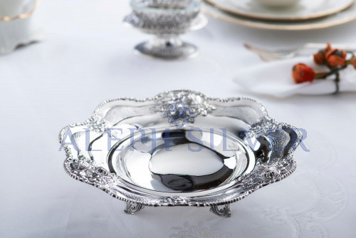 925 Sterling Silver  Elegant Serving Bowl