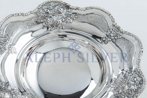 925 Sterling Silver  Elegant Serving Bowl