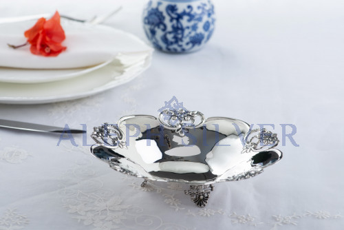 925 Sterling Silver Elegant  Handmade Serving Bowl