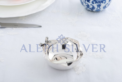 925 Sterling Silver Elegant Handmade Serving Bowl with Ribbon-Shaped Piece