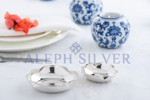 925 Sterling Silver Simple and Elegantly Design Serving Bowl